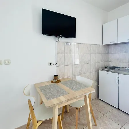 Apartment Eni Vodice